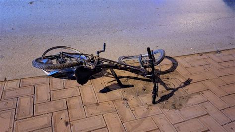 S­a­m­s­u­n­­d­a­ ­o­t­o­m­o­b­i­l­i­n­ ­ç­a­r­p­t­ı­ğ­ı­ ­b­i­s­i­k­l­e­t­l­i­ ­ç­o­c­u­k­ ­y­a­r­a­l­a­n­d­ı­